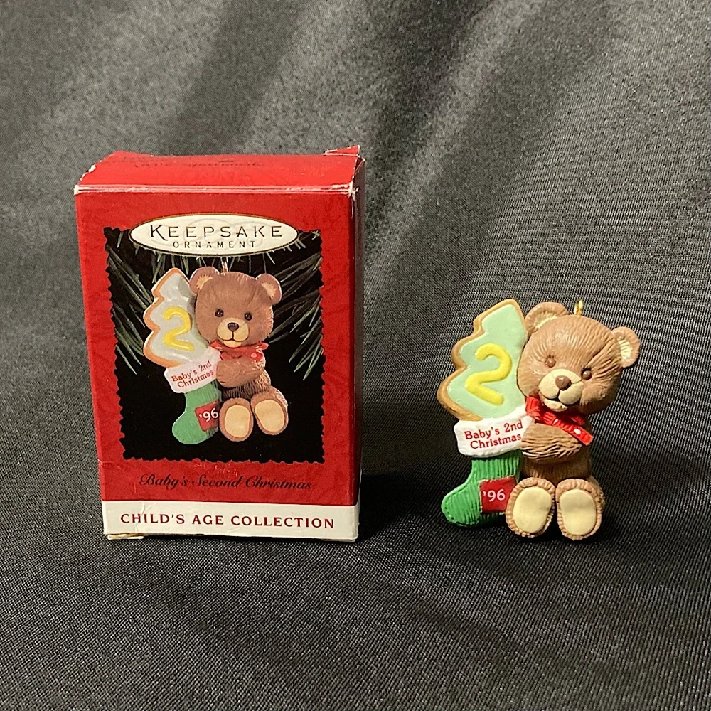 💚 Vintage Hallmark Keepsake ornament Child’s Second Christmas 1996 Teddy Bear